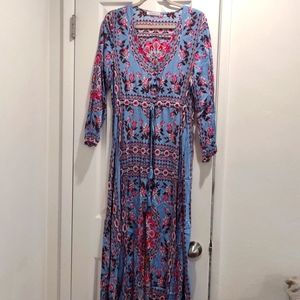 R. Vivimos dress.